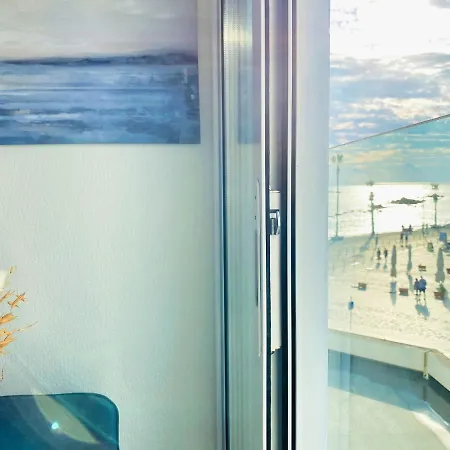 Διαμέρισμα Phaedrus Living : Luxury Flat Lighthouse 75 *